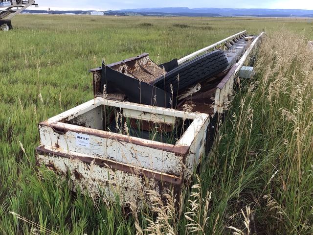 2011 Superior 36 in x 60 ft Portable Transfer Conveyor
