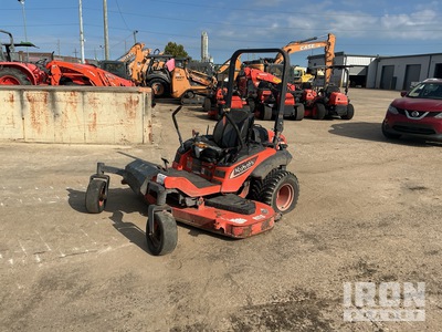 Kubota ZD1211L-3-72 Zero-Turn Lawn Mower