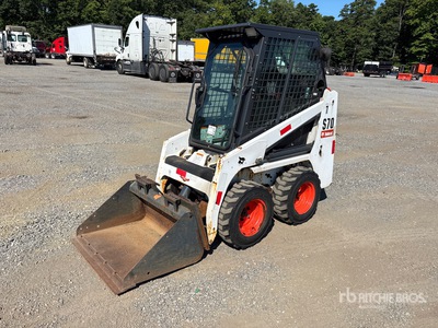 2014 Bobcat S70 Chargeuse à direction à glissement