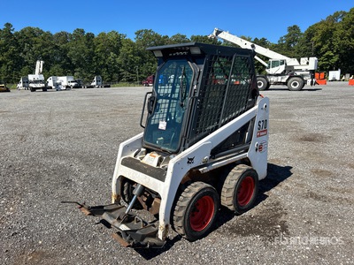 2012 Bobcat S70 を見 Skid-Steer Loader