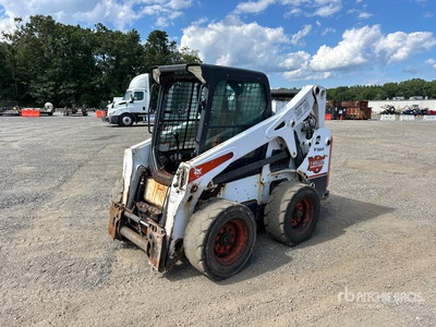 2014 Bobcat S650 Two-Speed Chargeuse à direction à glissement