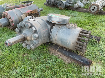 7 1/6" x 15M Frac Valve W/Operator