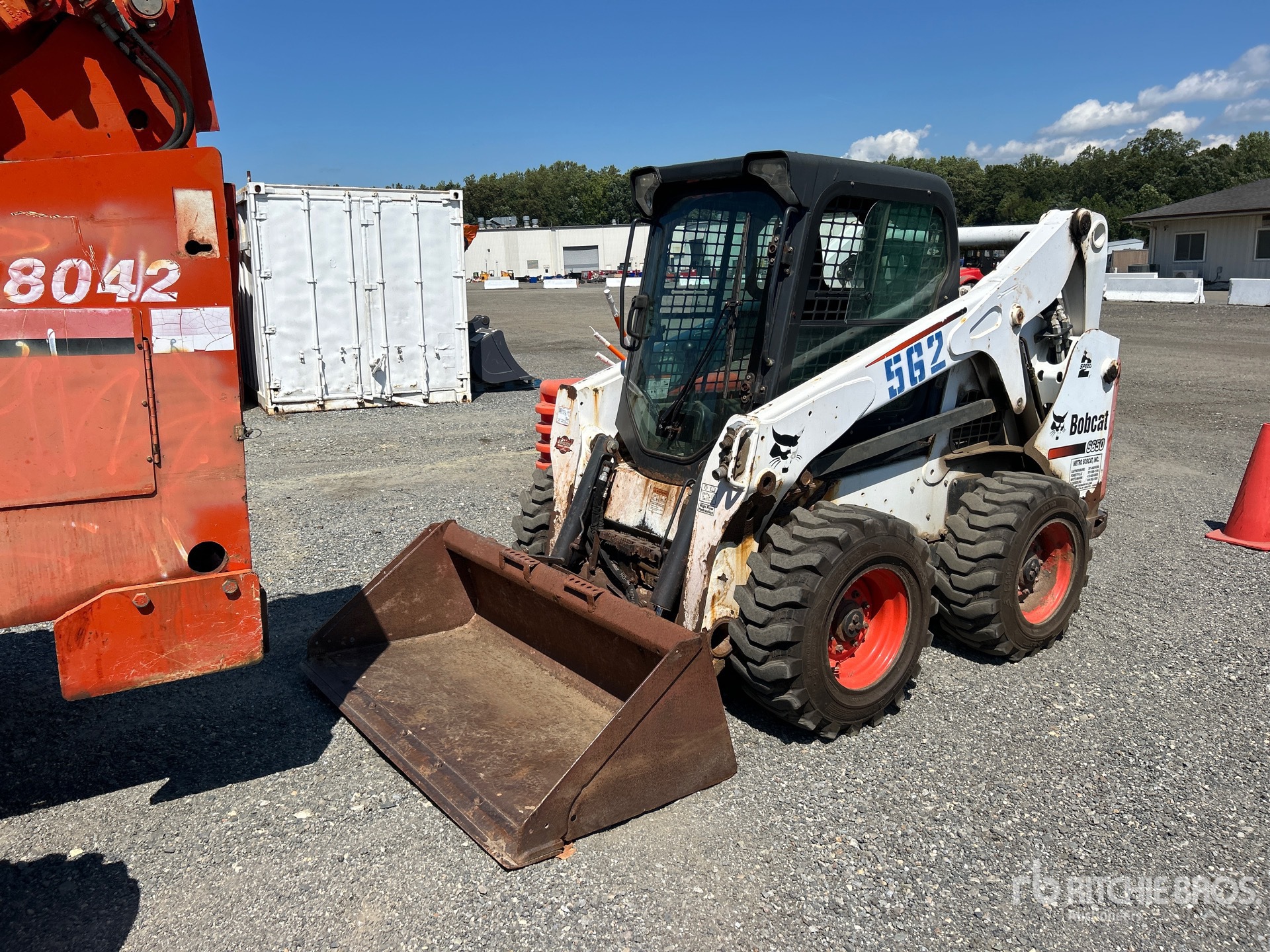 2014 Bobcat S650 Two-Speed を見 Skid-Steer Loader