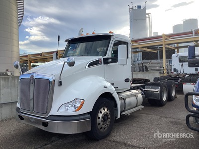 2018 Kenworth T680 Day Cab Truck Tractor