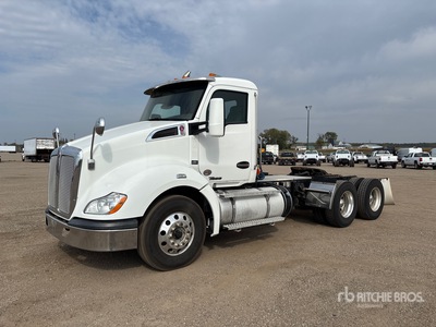 2018 Kenworth T 680 6x4 تراكتور شاحنة نهارية (ثنائية المحور)