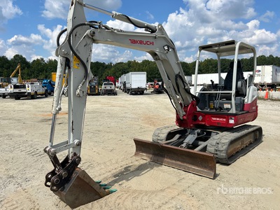2019 Takeuchi TB250-2 Tracked Excavator