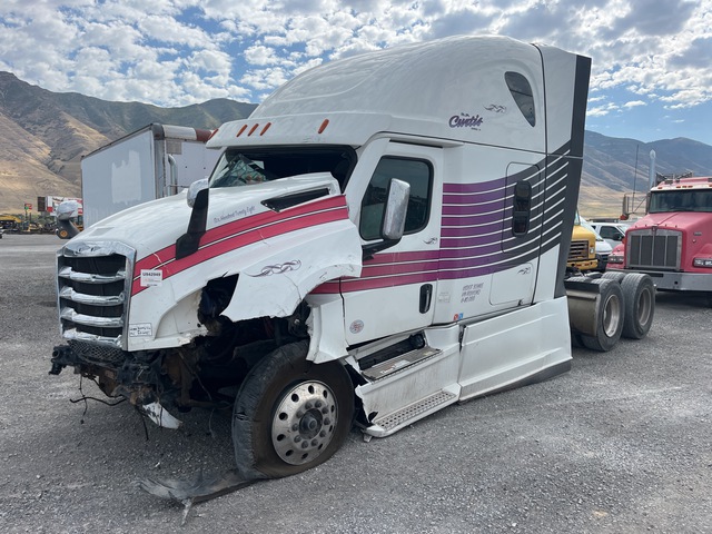2024 Freightliner Cascadia 126 6x4 T/A Sleeper Truck Tractor (Inoperable)