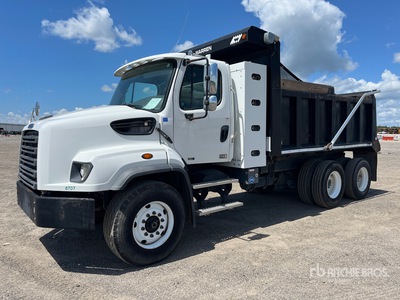 2014 Freightliner 114SD 6x4 CNG T/A Dump Truck