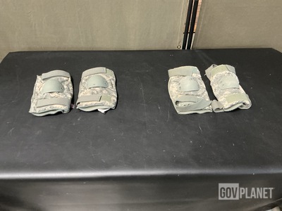 (56) Pairs of Elbow Pads