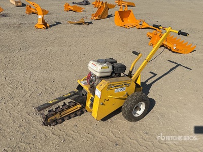 2014 Ground Hog T-4-HS18 Walk Behind Trancheuse