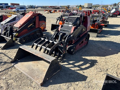 2018 Toro TX1000 Mini Kompaktowa ładowarka gąsienicowa