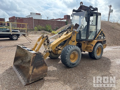 2002 Cat 906 Wheel Loader