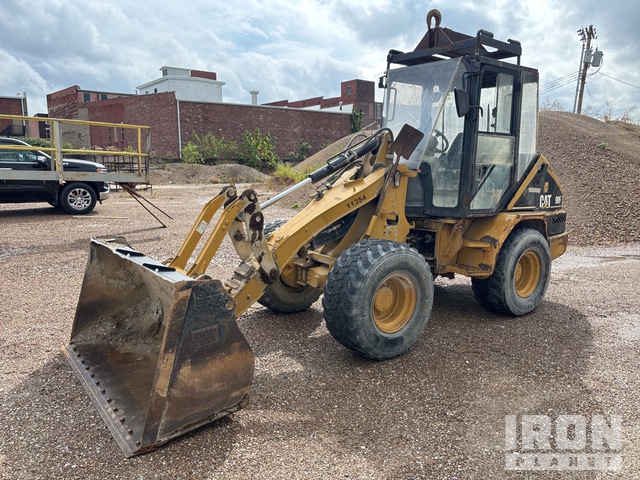 CARGADOR FRONTAL CATERPILLAR 906