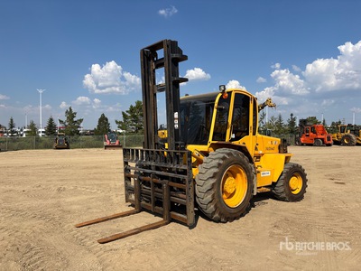 Sellick S80J4I-4 8000 lb 4x4 Rough Terrain Forklift