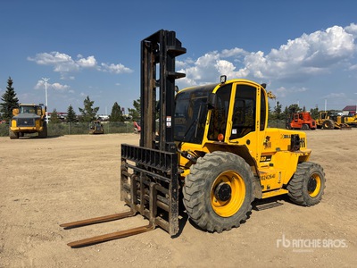 Sellick S80J4E-4 8000 lb 4x4 Rough Terrain Forklift
