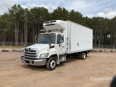 2018 Hino 258 4x2 Crew Cab Camiones