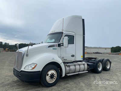 2015 Kenworth T680 6x4 トラックトラクター（T/A）