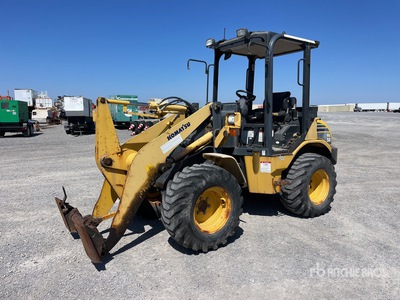 2011 Komatsu WA50-6 Pala cargadora