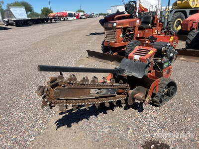 2015 Ditch Witch RT24 Tracked Zanjadora
