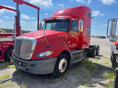 2014 International ProStar+ 122 6x4 Cabeza Tractora Cabina Dormitorio (Inoperable)