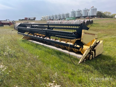 New Holland 973 25 ft Flex Cabezal de cosechadora trilladora