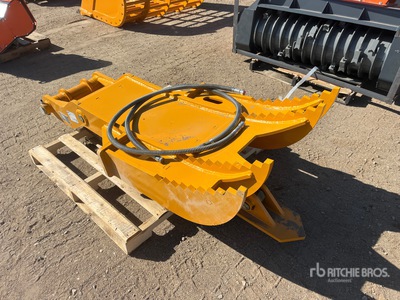 2025 Handy HET320 42 in Hydraulic Excavator Thumb (Unused)