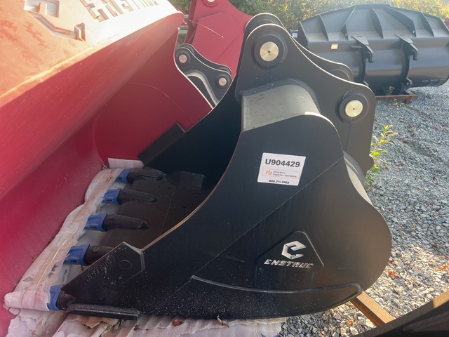 Enstruc HD 42 in Digging Excavator Bucket