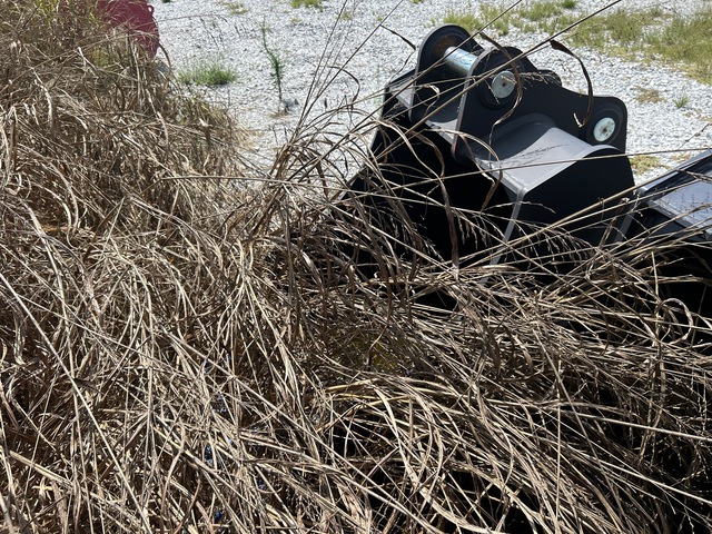 Enstruc HD 36 in Digging Excavator Bucket (Unused)