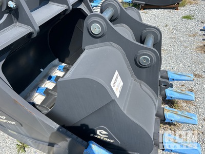 Enstruc HD 42 in Digging Excavator Bucket (Unused)