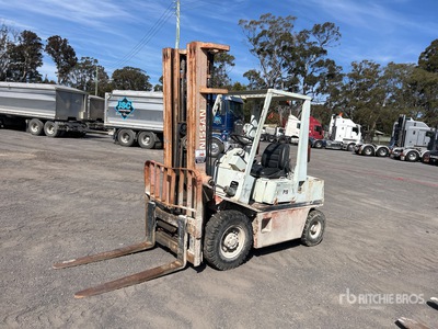 1980 Nissan PH02A25U 2500 kg Forklift