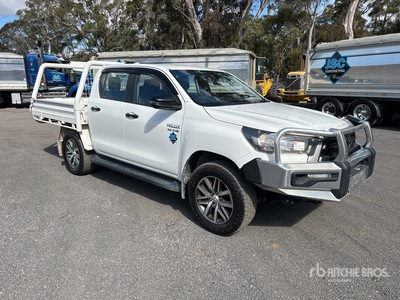 2022 Toyota HiLux SR 4x4 Dual Cab Pickup