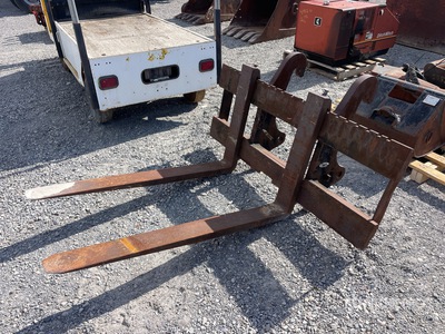Cat 53 in Wheel Loader Forks