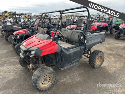 Honda Pioneer 4x4 Vehículo utilitario (Inoperable)
