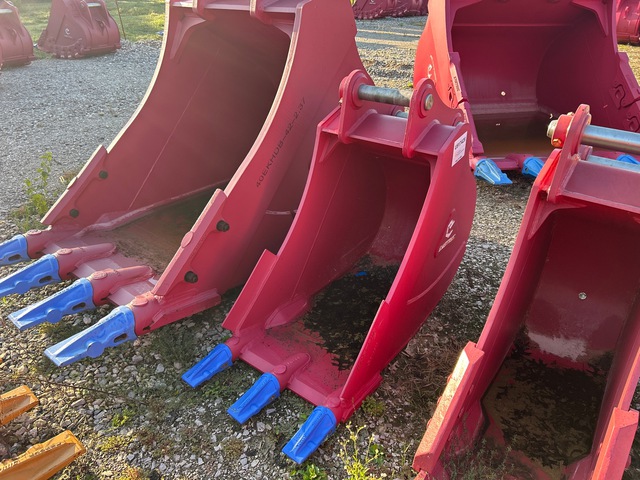 Enstruc HD 24 in Digging Excavator Bucket (Unused)