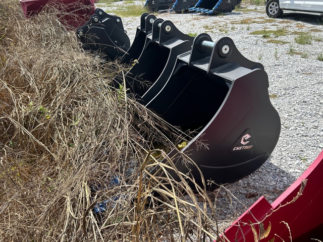 Enstruc HD 36 in Digging Excavator Bucket (Unused)