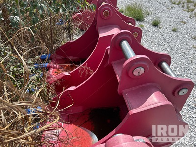 Enstruc HD 30 in Digging Excavator Bucket (Unused)