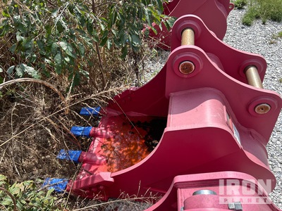 Enstruc HD 36 in Digging Excavator Bucket (Unused)