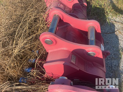 Enstruc HD 30 in Excavator Bucket
