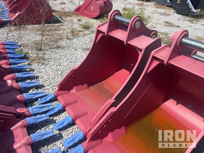 Enstruc HD 36 in Excavator Bucket