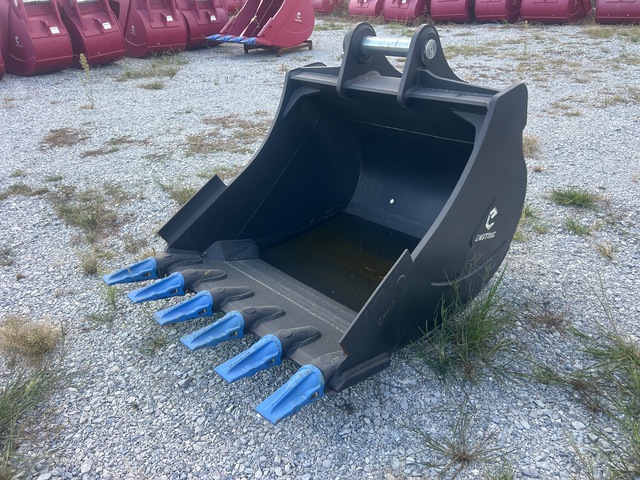 Enstruc HD 48 in Digging Excavator Bucket