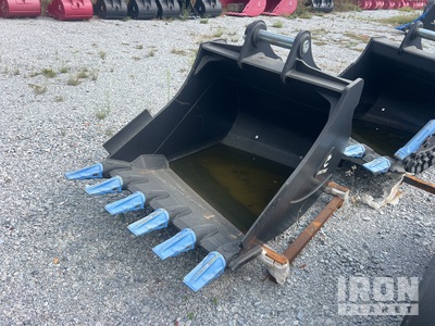 Enstruc HD 48 in Digging Excavator Bucket