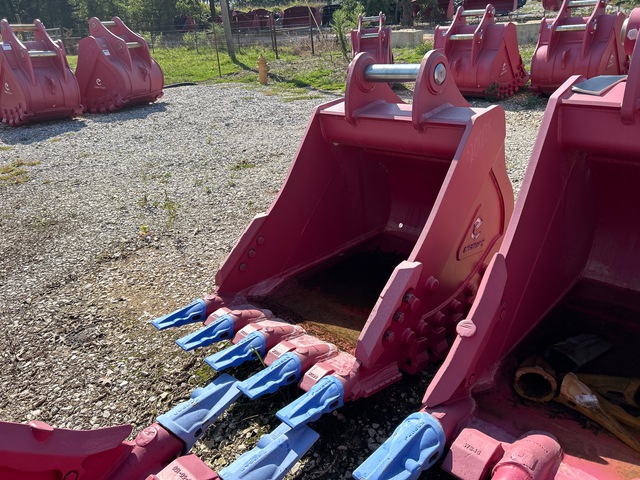 Enstruc KHDX 36 in Digging Excavator Bucket (Unused)