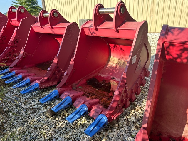 Enstruc HDX 42 in Digging Excavator Bucket (Unused)