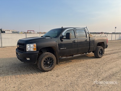 2012 Chevrolet 2500 4x4 Crew Cab Pickup