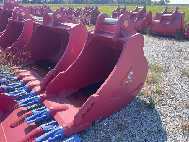Enstruc HD 36 in Digging Excavator Bucket