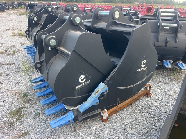 Enstruc HD 60 in Digging Excavator Bucket