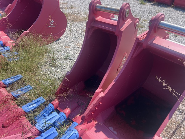 Enstruc HD 24 in 0.99 cyd Digging Excavator Bucket