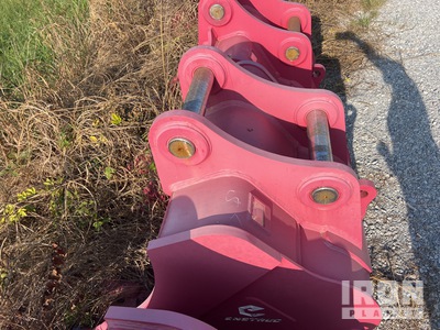 Enstruc HD 42 in Excavator Bucket