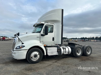 2021 International RH613 6x4 Cabeza Tractora Cabina Corta