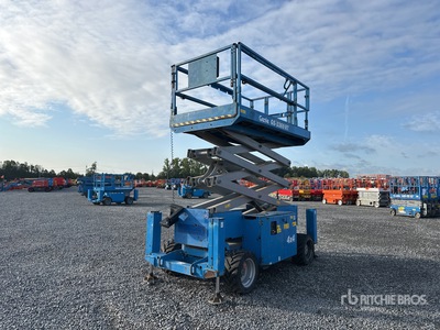 2014 Genie GS-3369RT 4x4 Diesel Scissor Lift